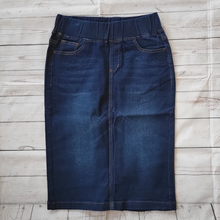 Load image into Gallery viewer, Elastic Waist Basic Denim Skirt