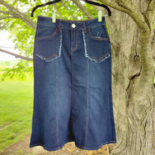 Load image into Gallery viewer, Patch Pocket Denim Skirt